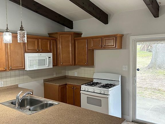 2nd image of 2788 Balton Dr