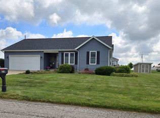 204 Rose Ln, Bourbon, IN 46504