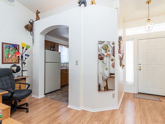 3rd image of 6638 E Fountain St