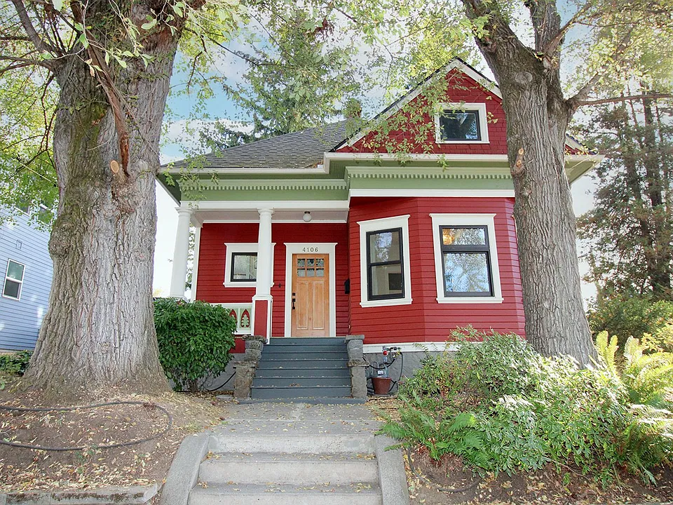 4106 NE 10th Ave