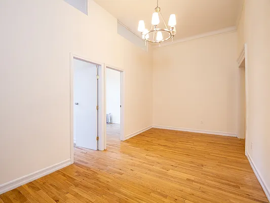 Rented by City Connections Realty | media 1