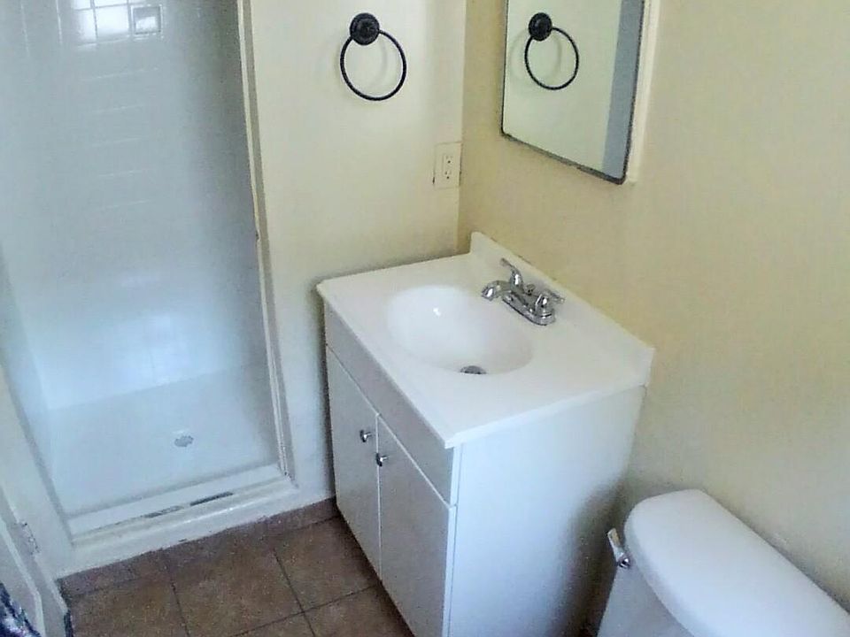 2nd image of 4094 Leimert Blvd APT 202