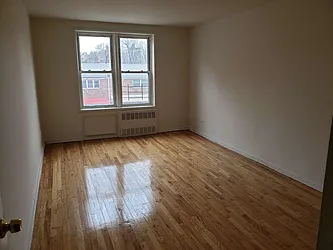 Rented by Mahzari Realty Inc