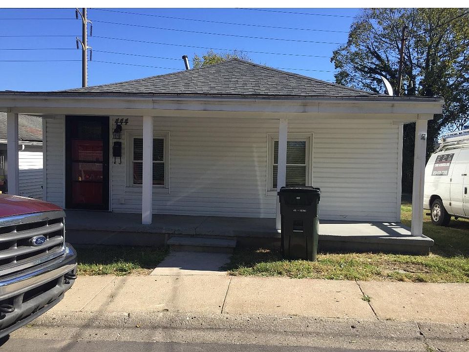 1st image of 444 Speigle St