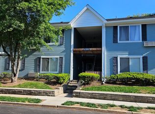 15 Norwich Pl, Somerset, NJ 08873