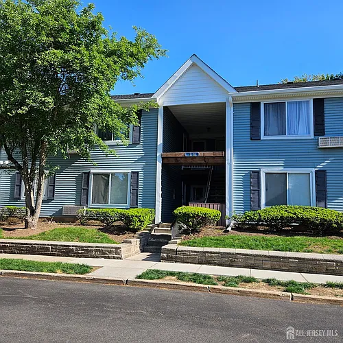 15 Norwich Pl Photo 1