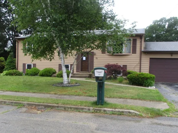93 Polk Rd, Warwick, RI 02889