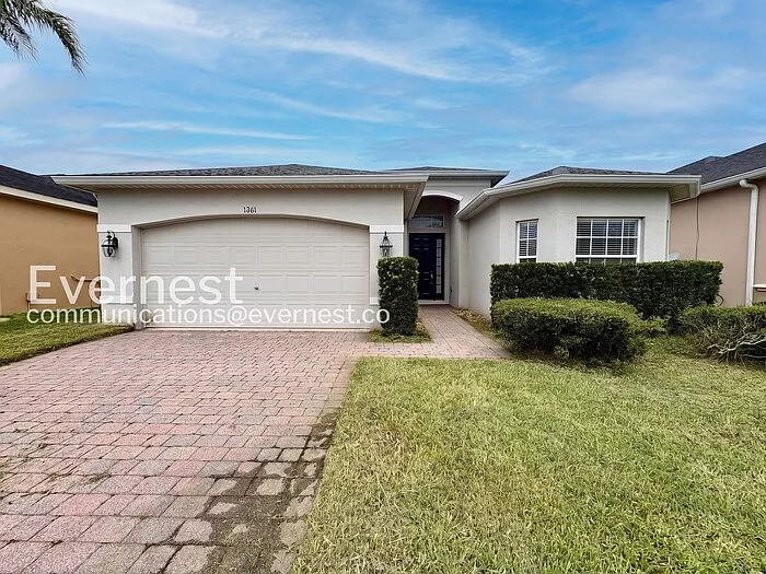 1361 Periwinkle Blue Way — Photo 2