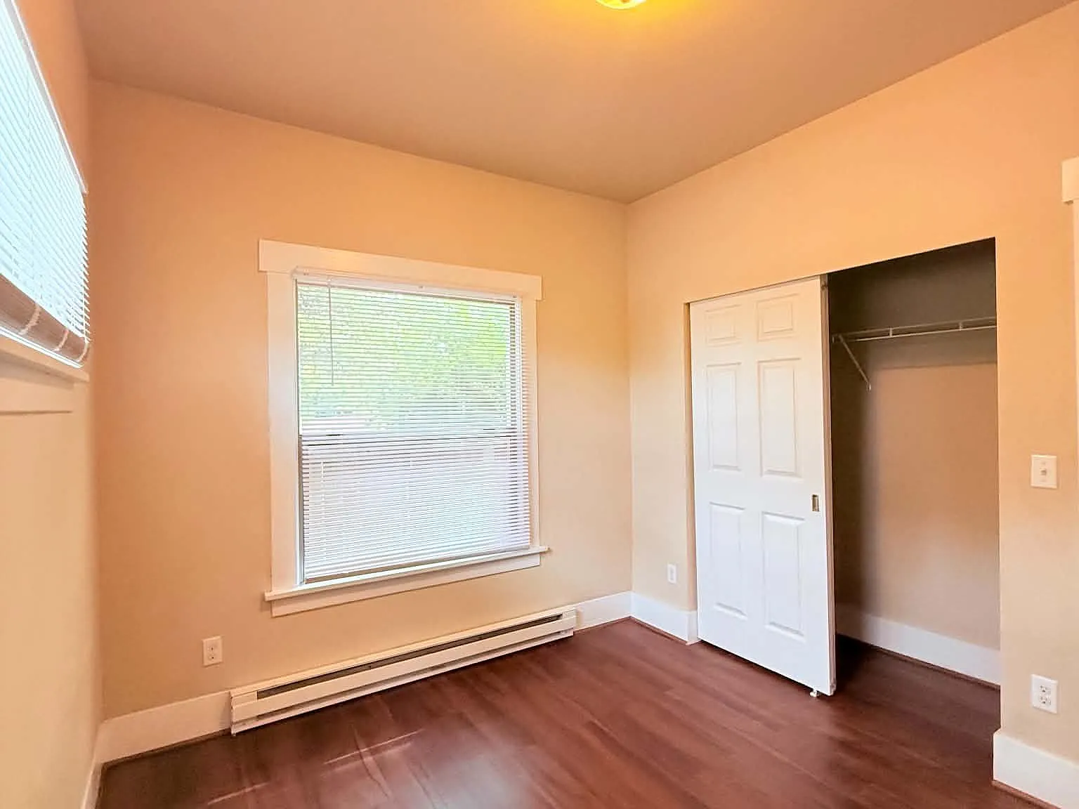 2 bed, 1.0 bath, 682 sqft, $2,000 — Photo 1