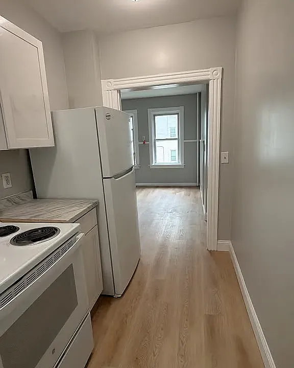 57 John St #4