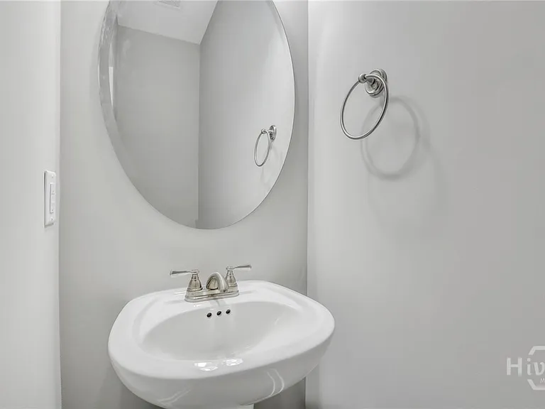 105 Sherwood Ct #3 — Photo 16