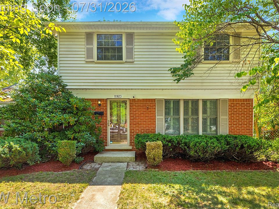 1st image of 11923 Fairview Dr
