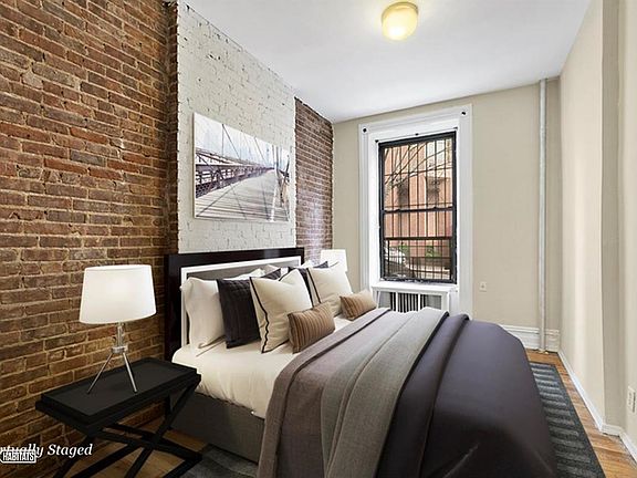 3rd image of 204 E 90th St APT 1W