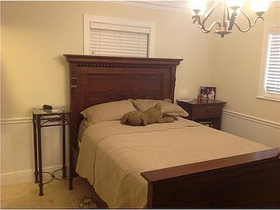 4th image of 251 Alesio Ave