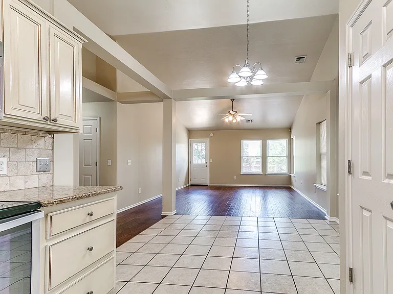 18100 Calle Way — Photo 14