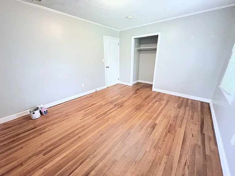 650 Berkeley Dr — Photo 13
