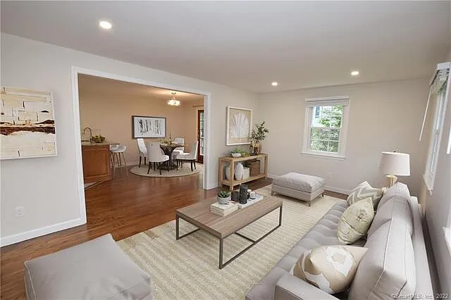 4 bed, 1.5 bath, 1533 sqft, $3,000 — Photo 3
