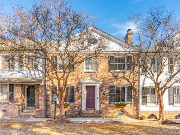32 N Adgers Wharf, Charleston, SC 29401