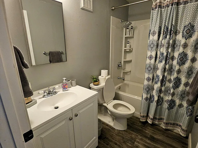 Deer Valley Dr — Photo 5