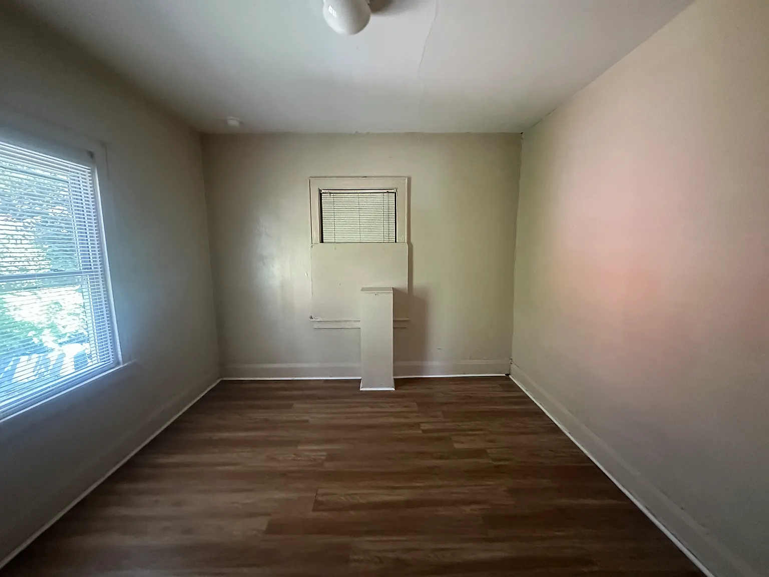 4 bed, 1404 sqft, $2,250 — Photo 2