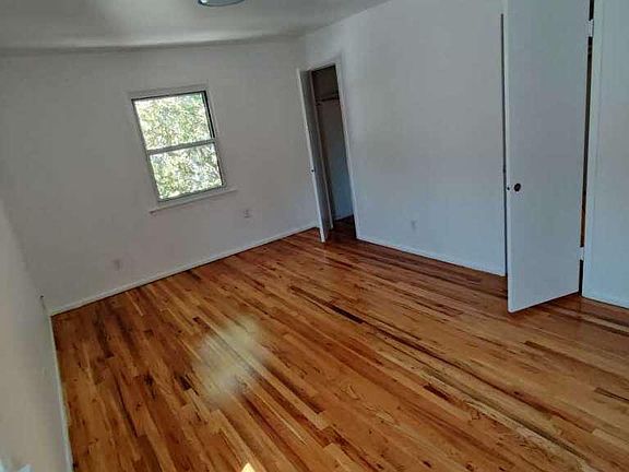 5th image of 5747 225th St Floor 2