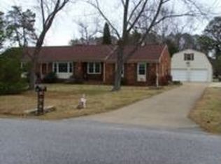 13 Laydon Way, Poquoson, VA 23662