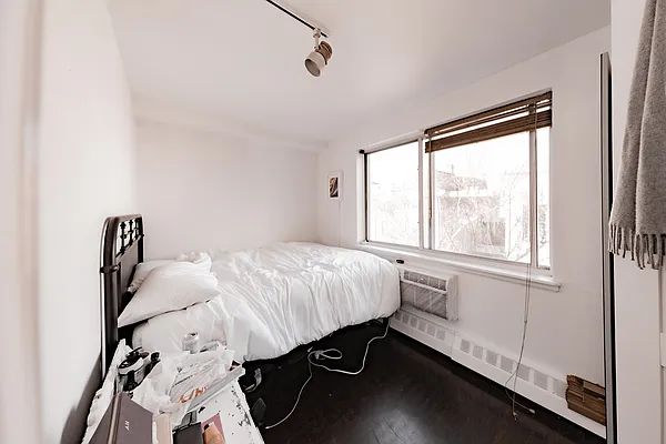 Rented by The Downtown LLC | media 38