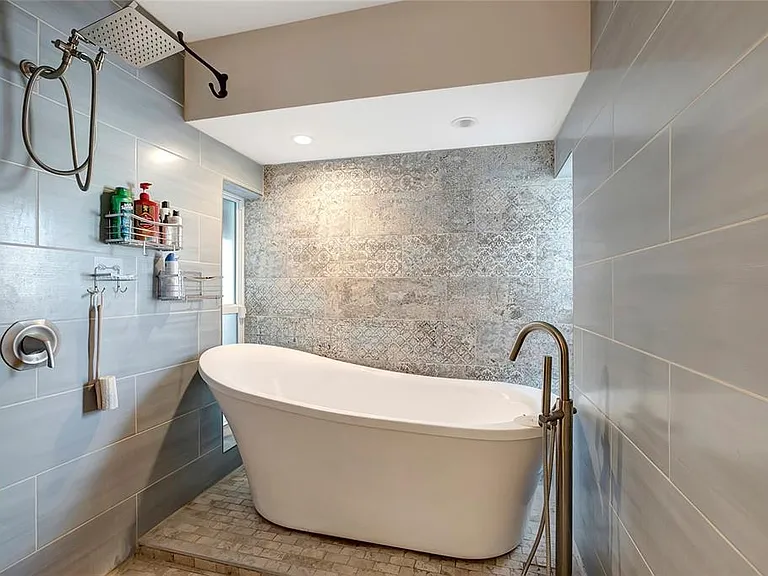 809 Jacaranda Dr — Photo 12