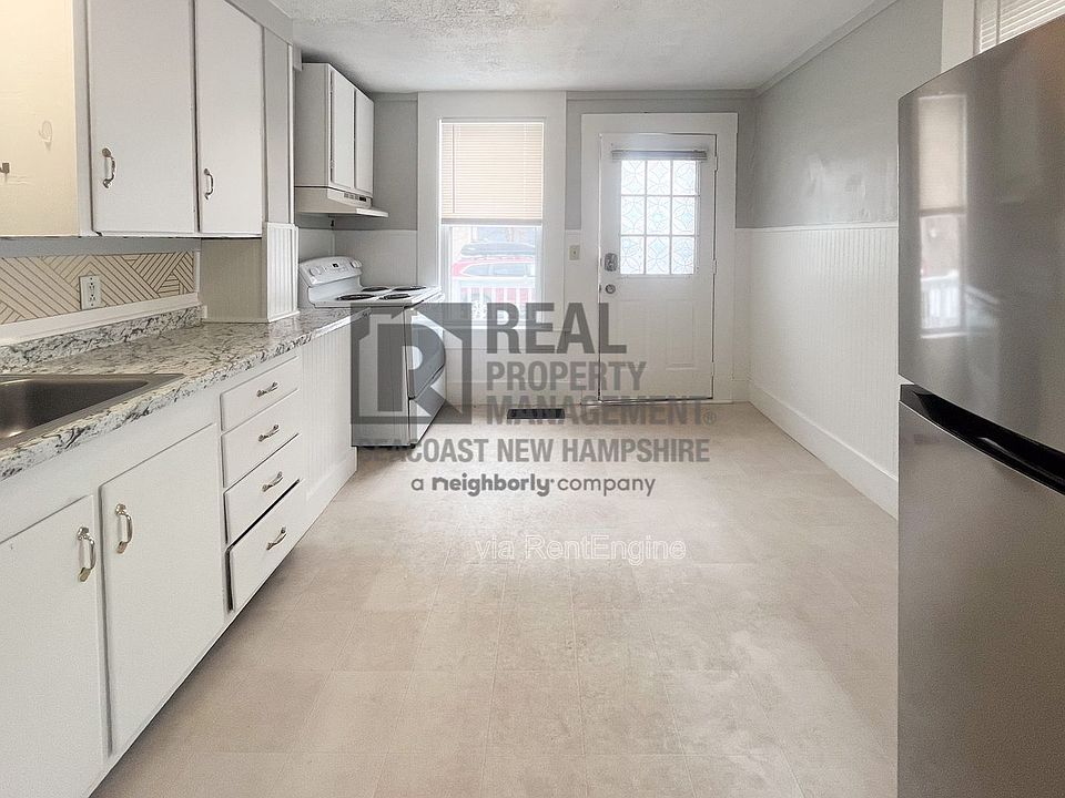 1st image of 31 Ham St APT B