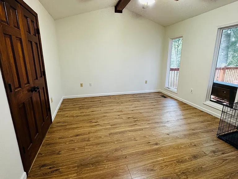 5220 Flat Creek Rd — Photo 15