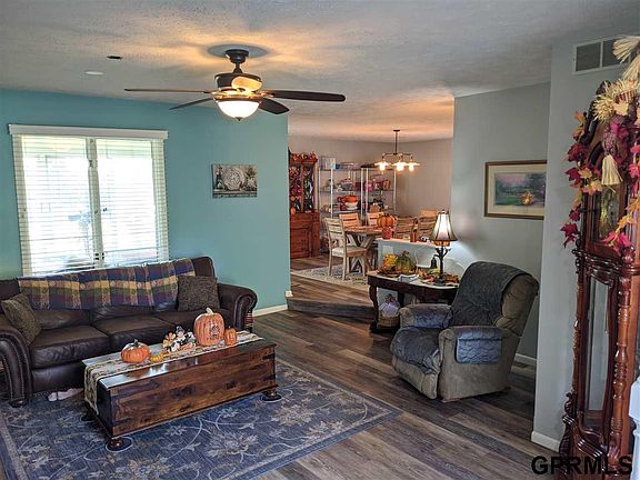 4th image of 2734 Overlook Cir