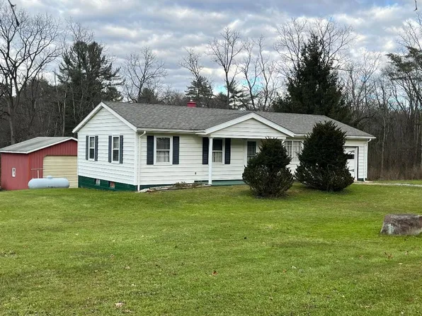 888 Enterprise Rd, Titusville, PA 16354