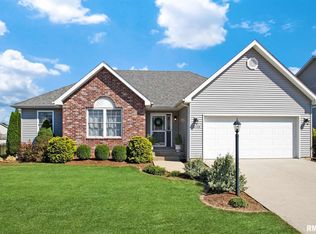 10708 N Glenfield Dr, Dunlap, IL 61525