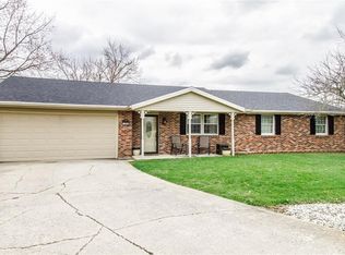 104 W Hampton Ct, Greenville, OH 45331