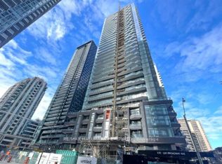 110 Broadway Ave #1504S, Toronto, ON M4P 1V7