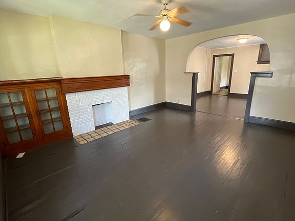 3rd image of 357-359 Midland Ave #357