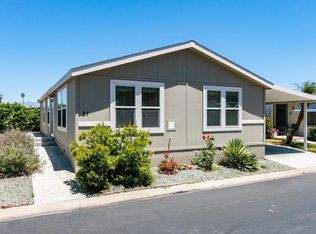 21 Irena Ave #105, Camarillo, CA 93012