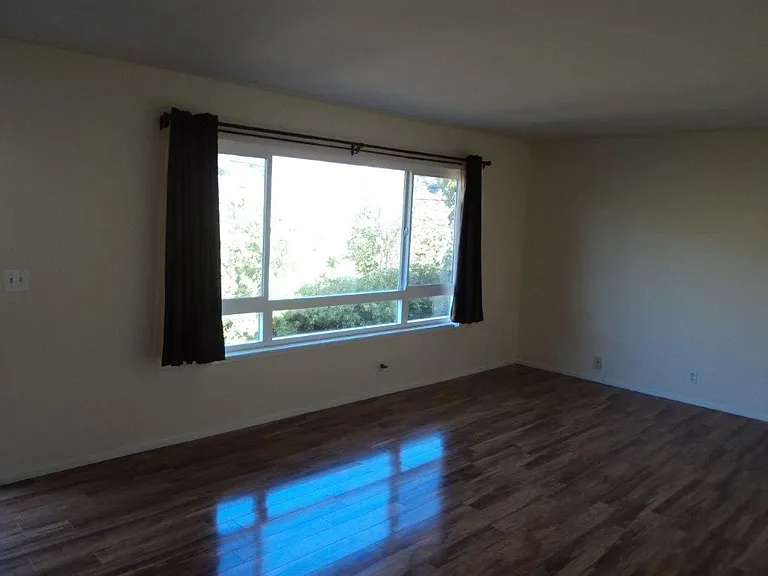 335 Esplanade Ave #3 — Photo 6