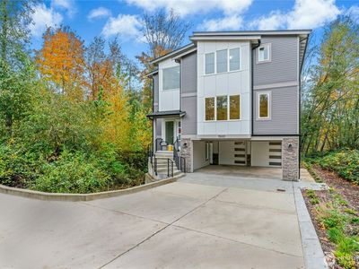 15001 NE 8th Street, Bellevue, WA, 98007