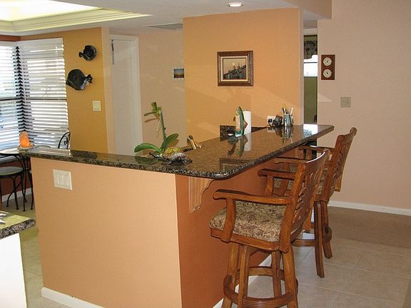 4th image of 911 Panama Ct