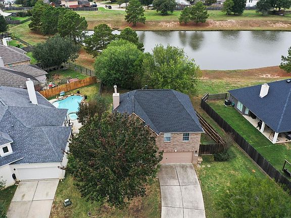 4th image of 6202 Lake Chase Ct