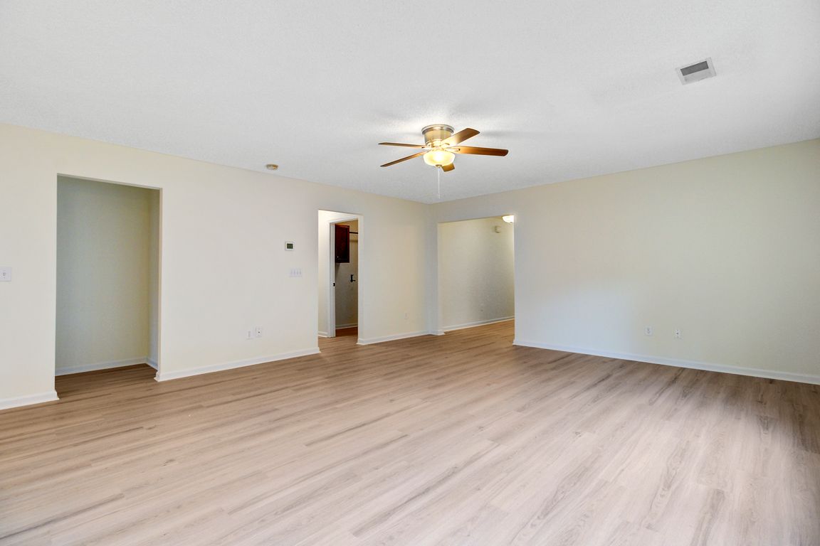 next background image