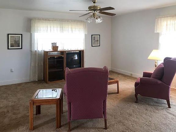 3rd image of 510 Grandview Dr