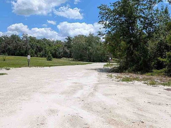 3rd image of 1835 Springhead Dr