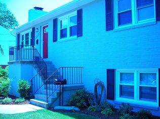 5512 Wilson Blvd, Arlington, VA 22205