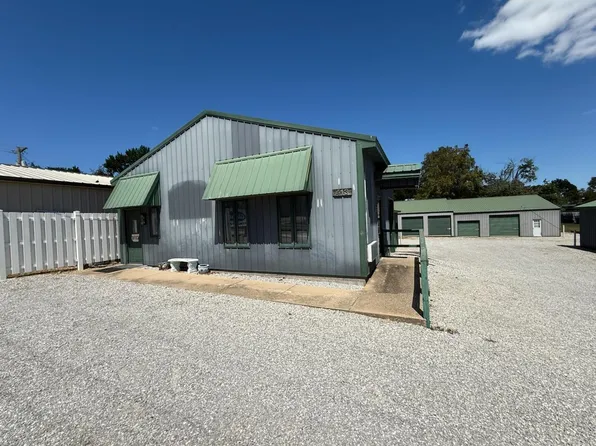 419 W Highway 17, Houston, MO 65483