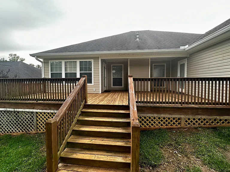27078 Stratford Glen Dr — Photo 25