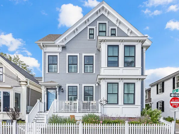 394 Commercial Street Unit 2, Provincetown, MA 02657