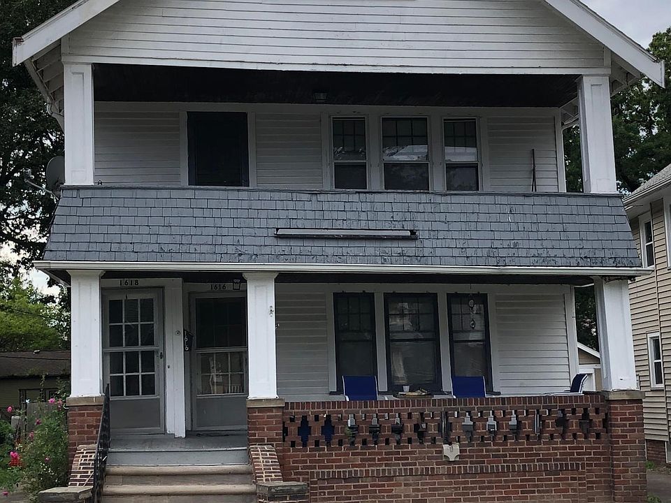 1st image of 1618 Victoria Ave