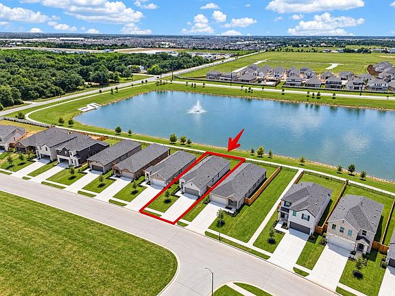 3rd image of 26031 Sea Rosemary Ln